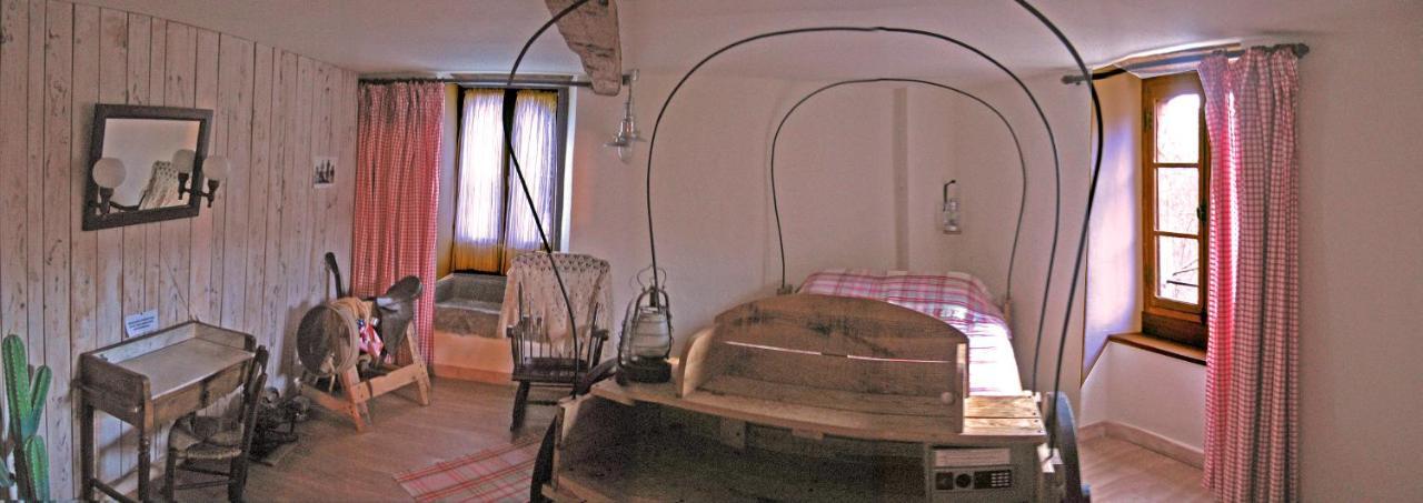 L'Echappee Belle Bed & Breakfast Lacourt Ngoại thất bức ảnh